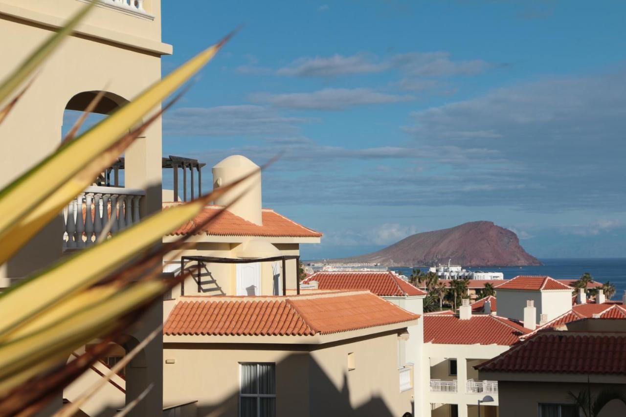 Golf View Apartment - Stunning Ocean View Golf Del Sur Сан Мигел де Абона Екстериор снимка