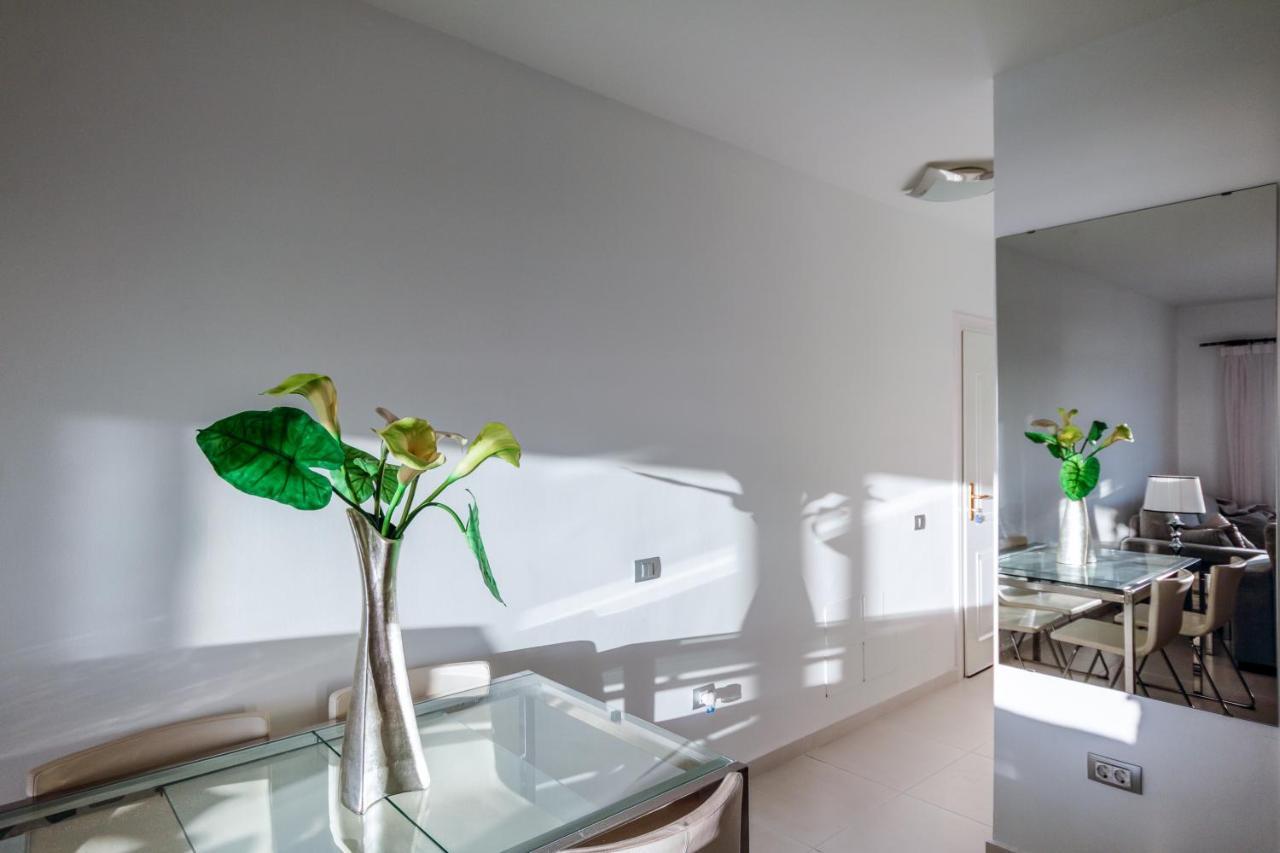 Golf View Apartment - Stunning Ocean View Golf Del Sur Сан Мигел де Абона Екстериор снимка